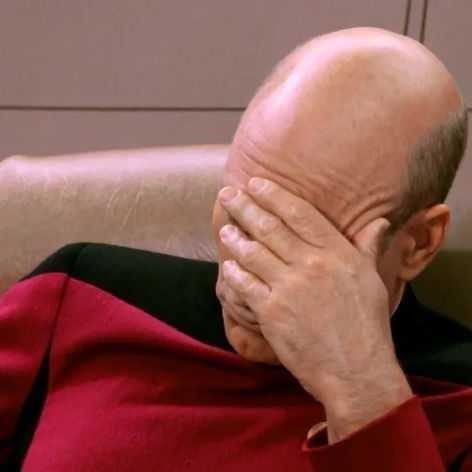 Russia unveils humanoid robot to the Rocky theme and it immediately faceplants on-stage: 'At first there was a moment of silence'